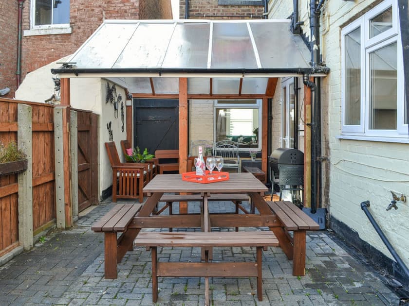 Outdoor area | Kilburn House, Bridlington