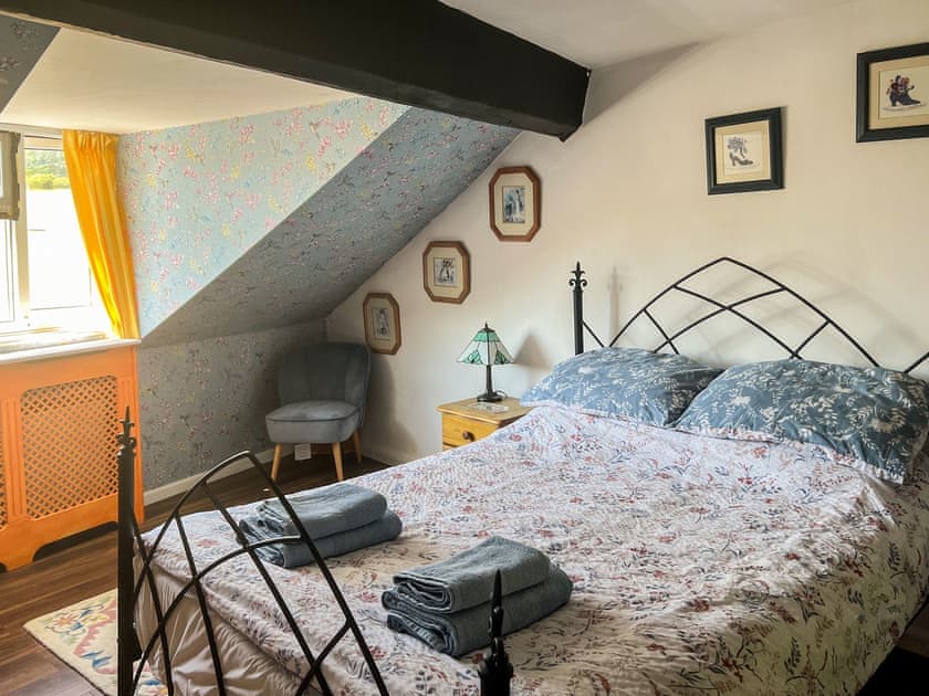 Double bedroom | Willow Cottage, Spark Bridge, near Ulvertson