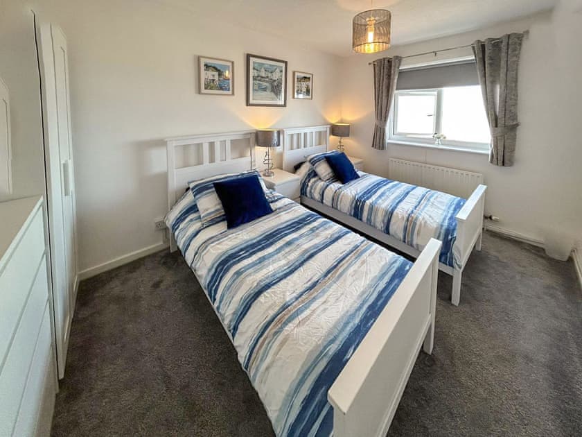 Twin bedroom | Seapoint House, Thornton-Cleveleys