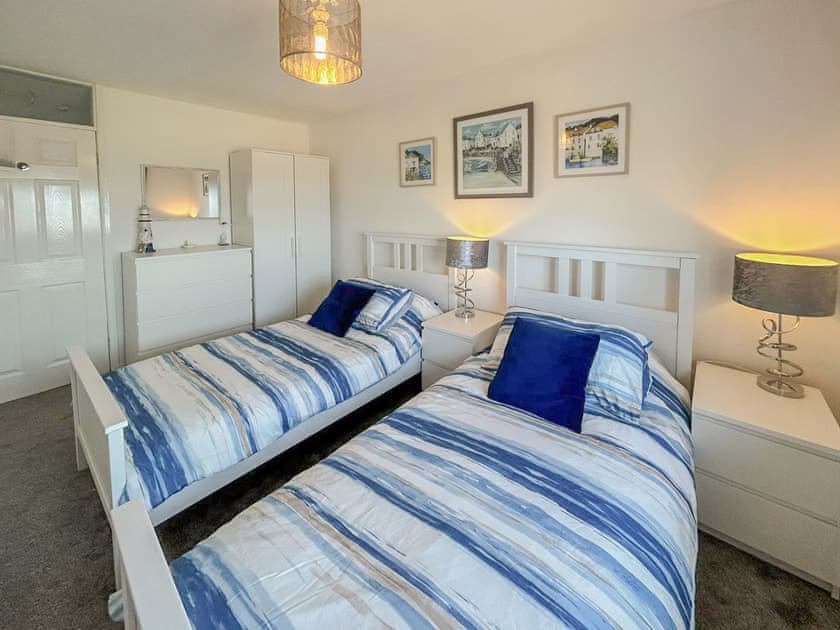 Twin bedroom | Seapoint House, Thornton-Cleveleys
