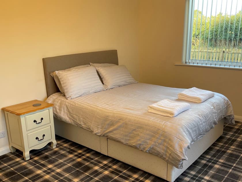 Double bedroom | The Poplars, Fraisthorpe, near Bridlington