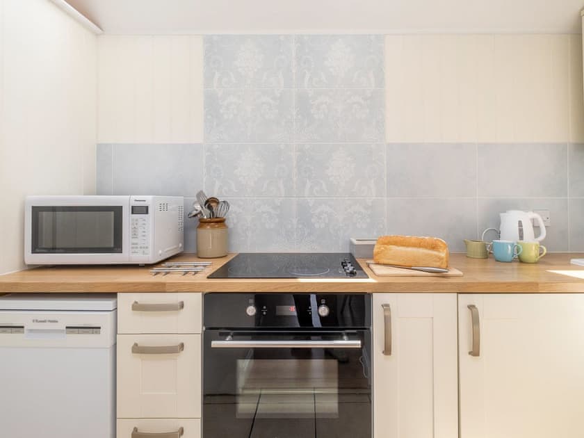 Living room/dining room | Crown Cottage, Knodishall, near Aldeburgh