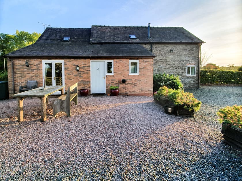 Exterior | Howards End, Middleton-on-the-Hill, near Leominster