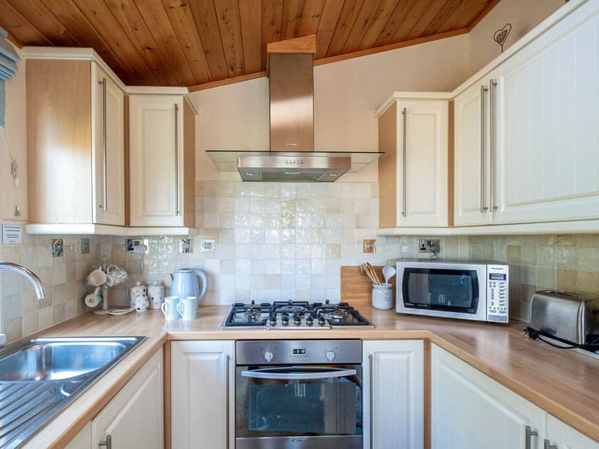 Kitchen | Little Owl, Aldringham