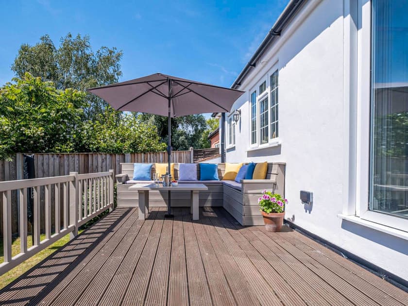 Sitting-out-area | Laurel Cottage, Blyford, near Halesworth
