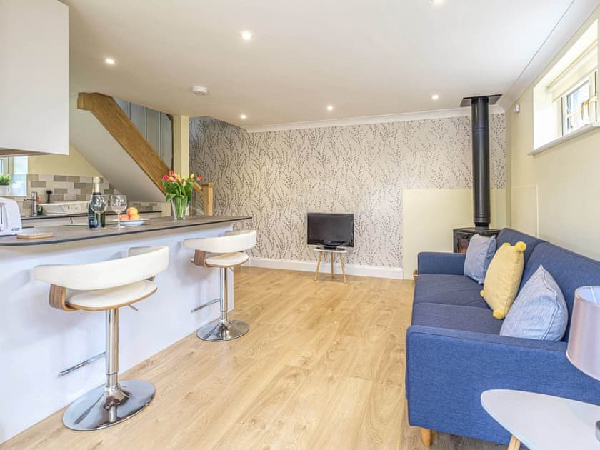 Open plan living space | Foxes Lodge, Aldringham