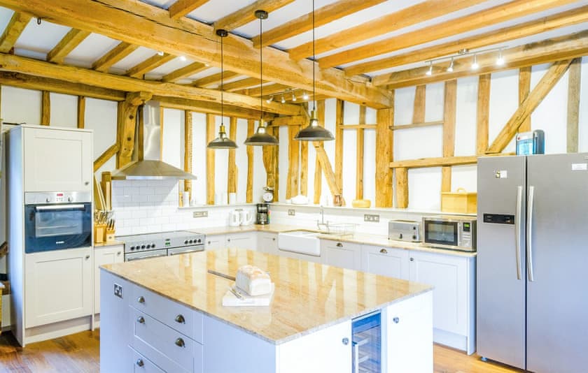 Kitchen | Old Hall Barn - Aldeburgh Coastal Cottages, Darsham, near Saxmundham