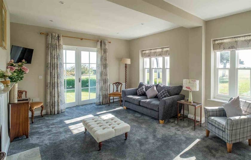 Living room | The Dower House - Aldeburgh Coastal Cottages, Thorpeness