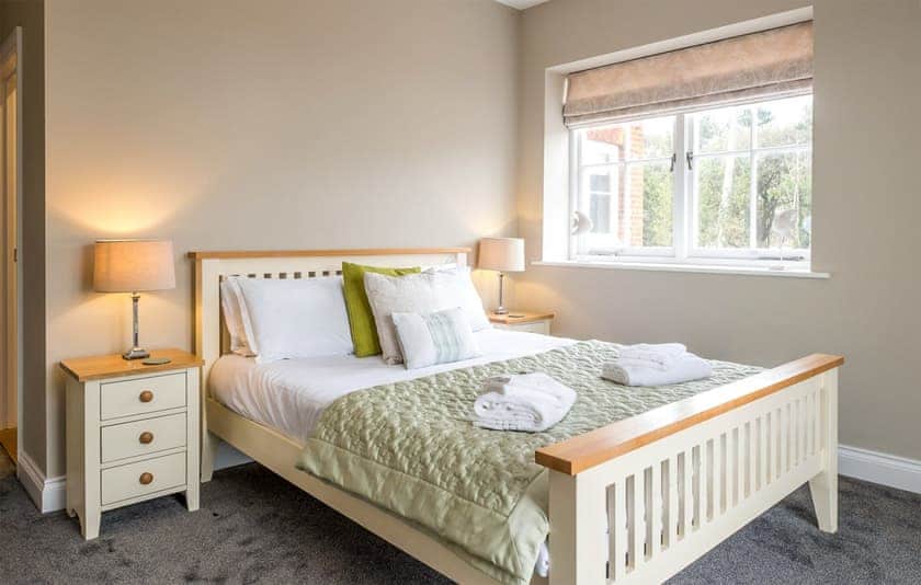 Double bedroom | The Dower House - Aldeburgh Coastal Cottages, Thorpeness
