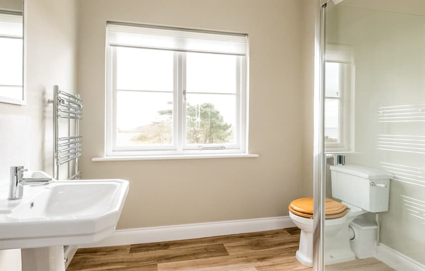 Bathroom | The Dower House - Aldeburgh Coastal Cottages, Thorpeness