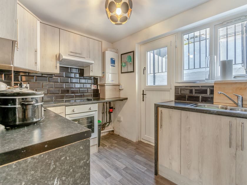 Kitchen | Dare Valley Cottage, Aberdare