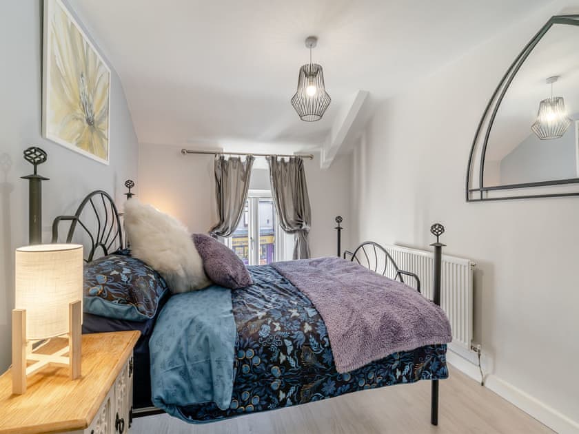 Double bedroom | Dare Valley Cottage, Aberdare