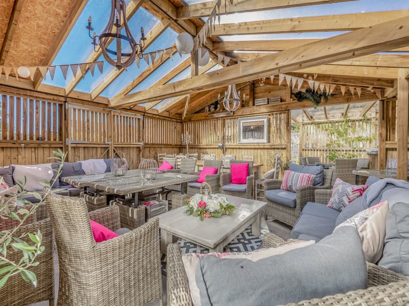 Outdoor area | Willington Lodge, Horsemans Green