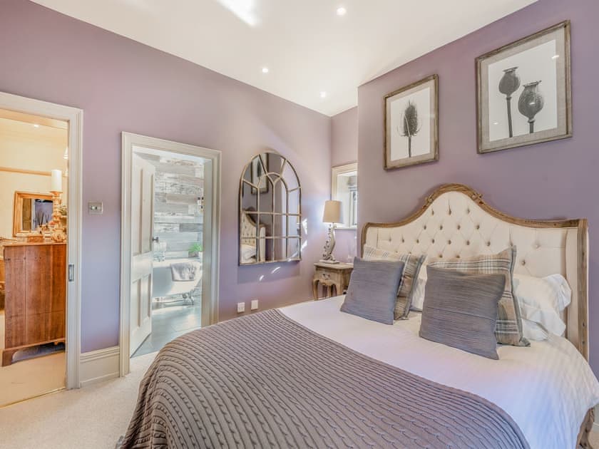 Double bedroom | Willington Lodge, Horsemans Green