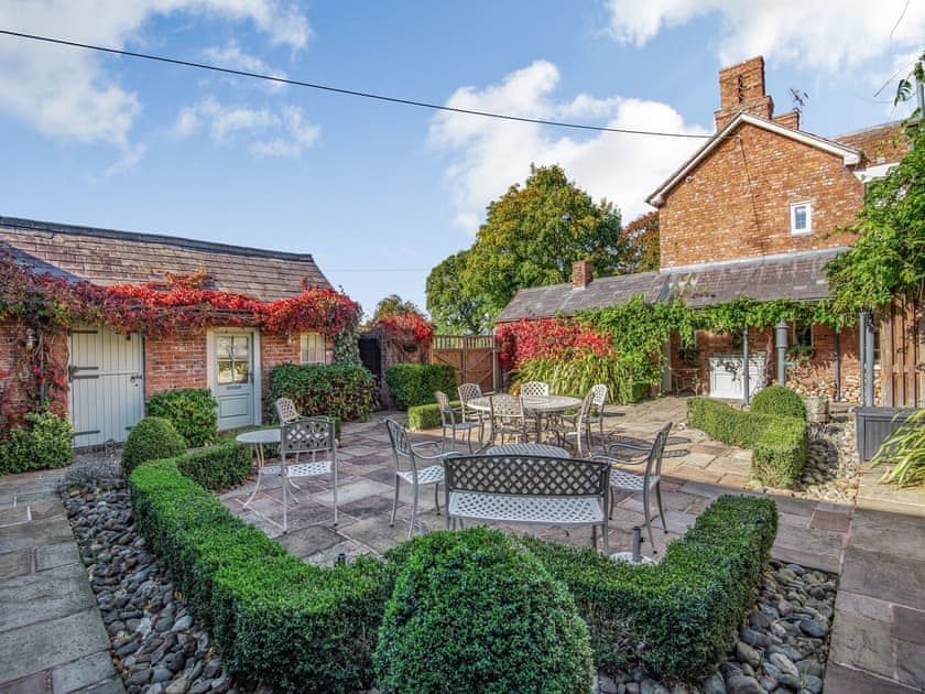 Patio | Willington Lodge, Horsemans Green