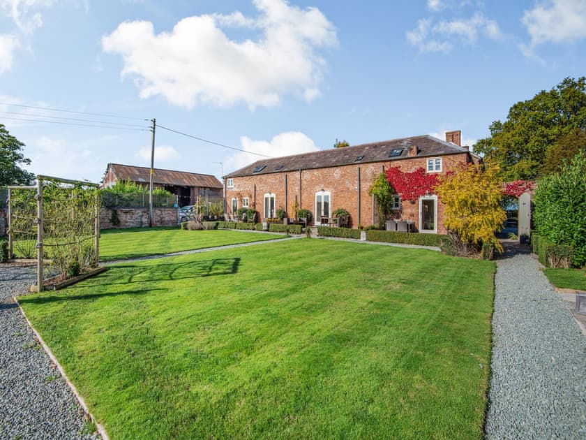 Garden | Willington Lodge, Horsemans Green