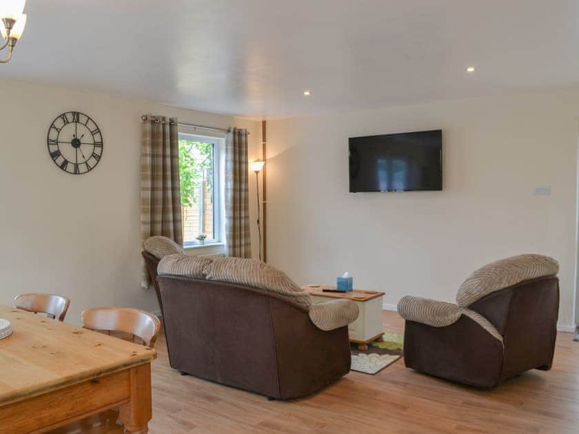 Living area | Hollands Pond, Thorpe St Peter