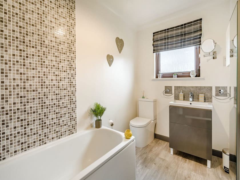Bathroom | Highview, Brodick, Isle of Arran