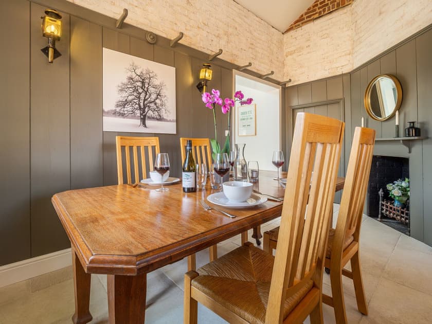 Dining Area | Holt Coach House, Edwardstone