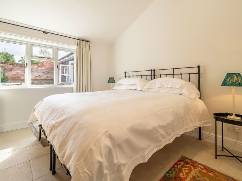 Double bedroom | Holt Coach House, Edwardstone