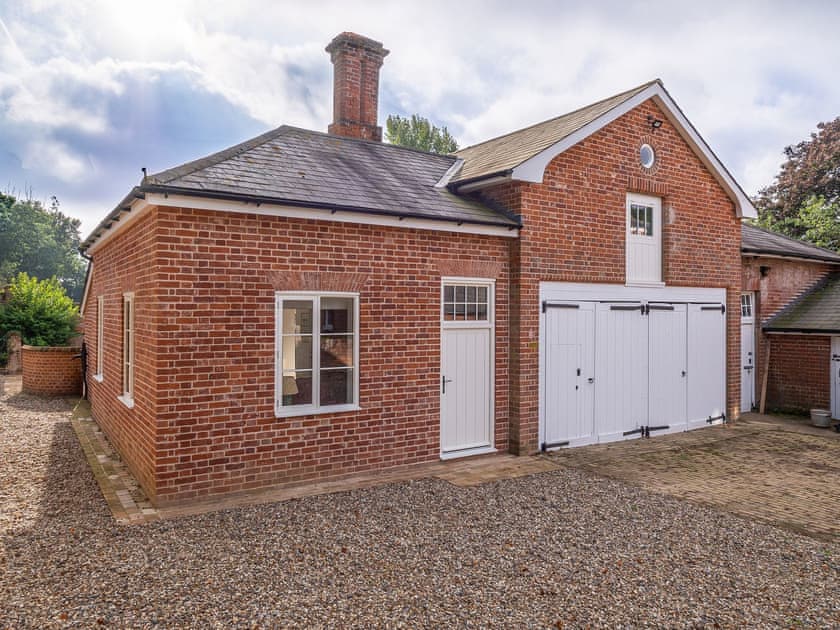 Exterior | Holt Coach House, Edwardstone