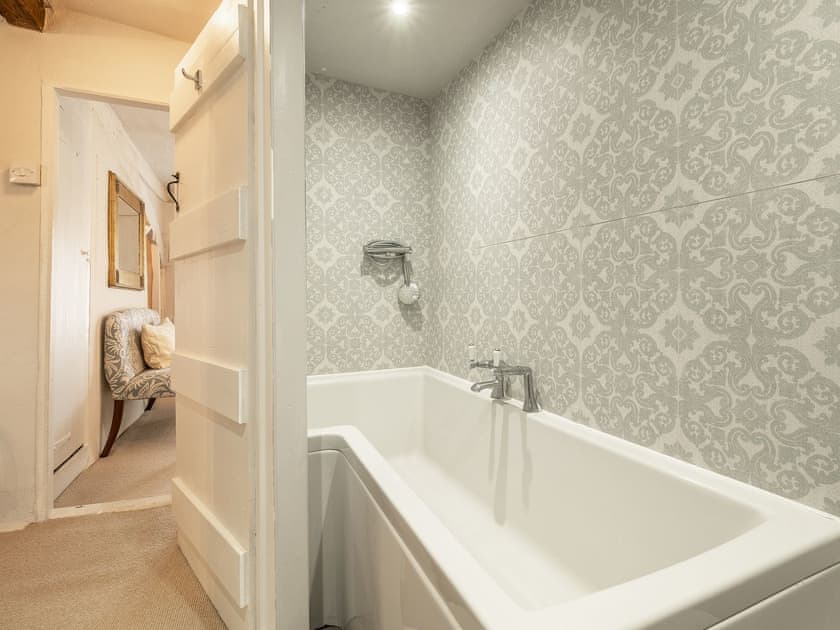 Bathroom | Tudor Cottage, Long Melford, near Sudbury