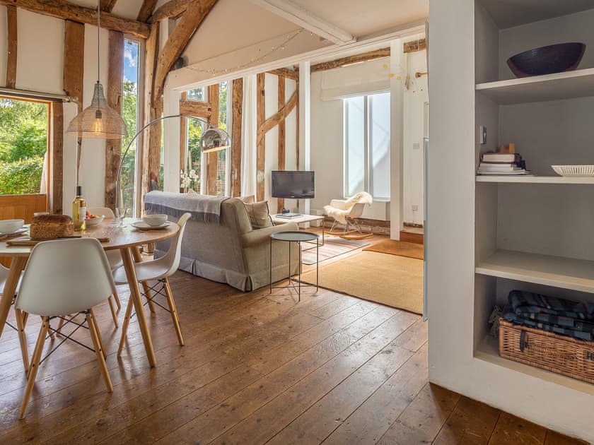 Living room/dining room | Deepwell Hayloft, Buxhall