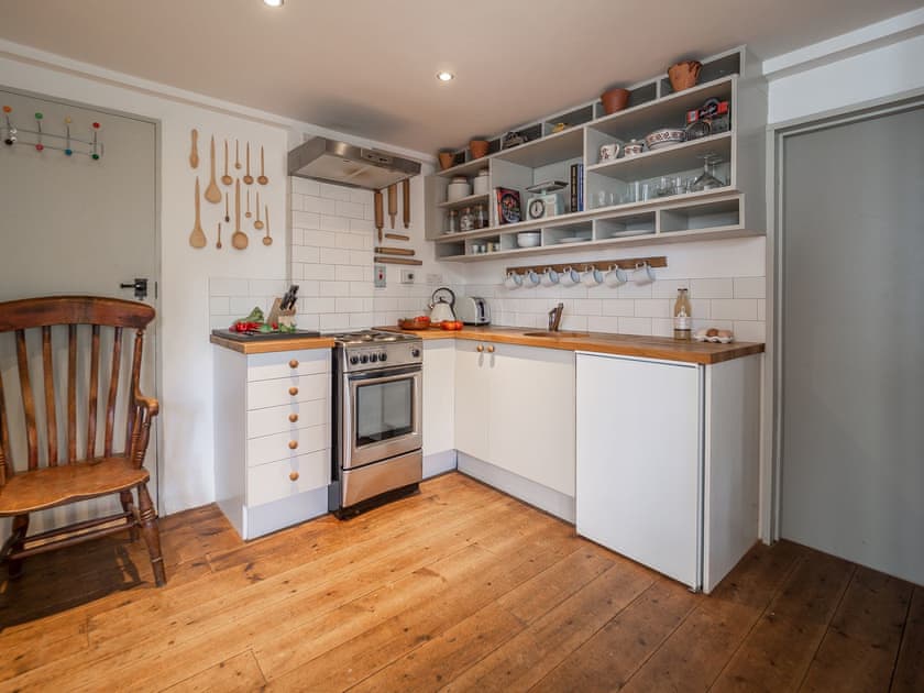 Kitchen | Deepwell Hayloft, Buxhall