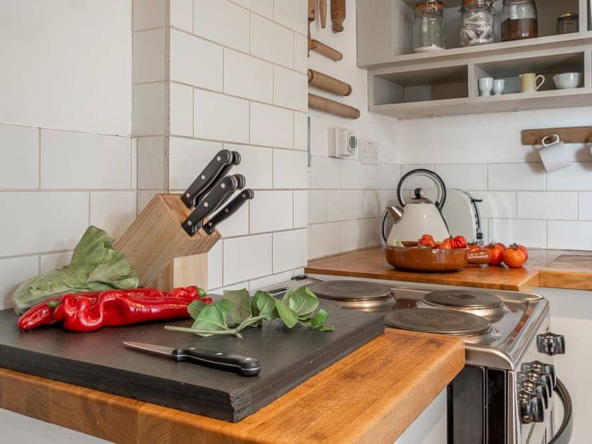Kitchen | Deepwell Hayloft, Buxhall