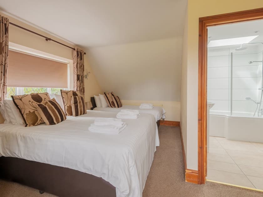 Bedroom | Riverside Cottage - Bridge Cottage and Apartments, Brandon