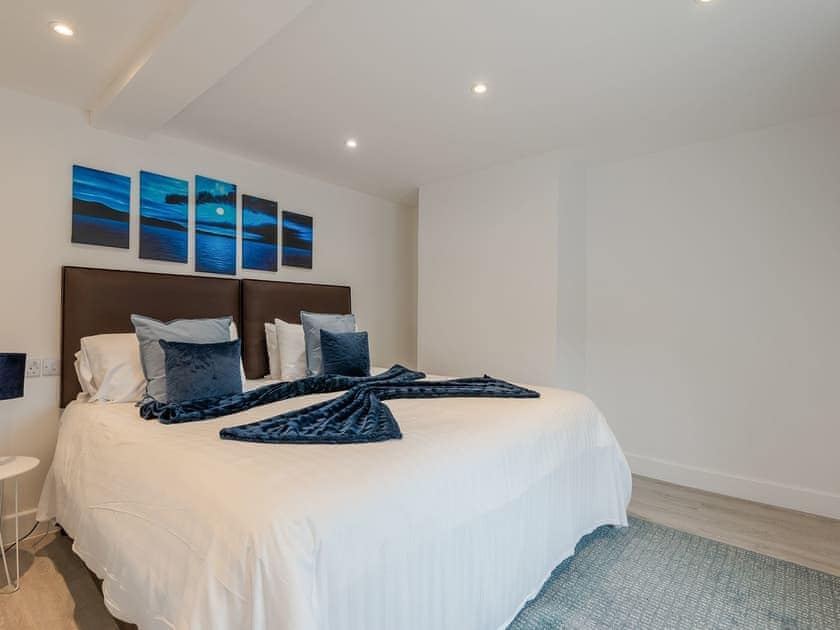 Double bedroom | The Norfolk - Bridge Cottage and Apartments, Brandon