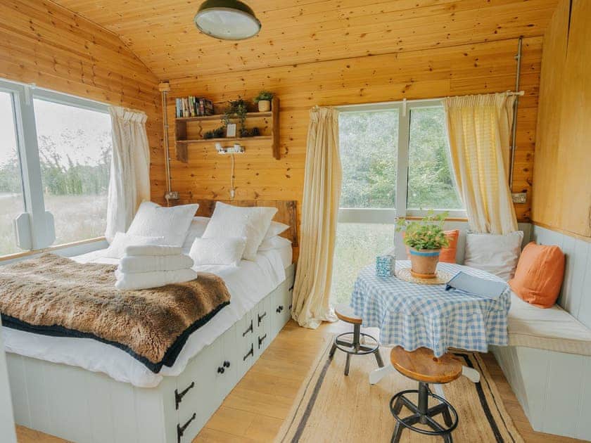 Interior | Bustard Hut - Kingsettle Stud, Cholderton, near Salisbury