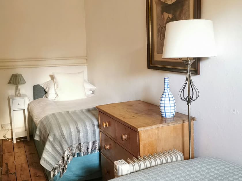 Twin bedroom | The Coach House - Kingsettle Stud, Cholderton, near Salisbury