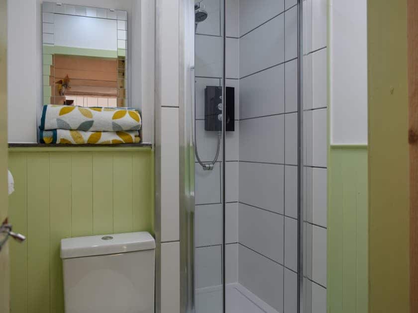 Shower room | Daisybank Cottage, Crieff
