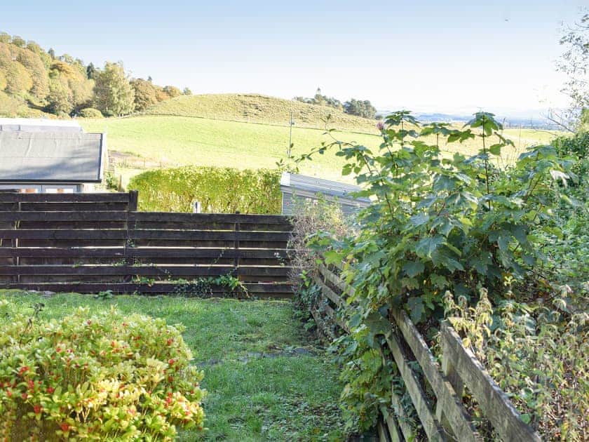 Garden | Daisybank Cottage, Crieff