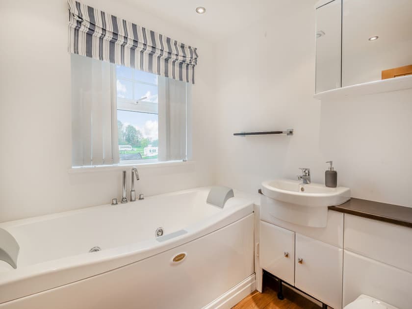 En-suite | Nurseries Cottage, Mumby