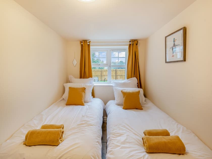 Twin bedroom | Nurseries Cottage, Mumby
