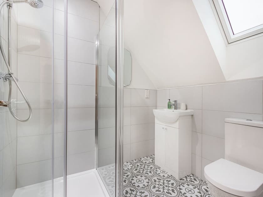 En-suite | Fiadh Ruadh - Gartclach Farm, Gartmore, near Stirling