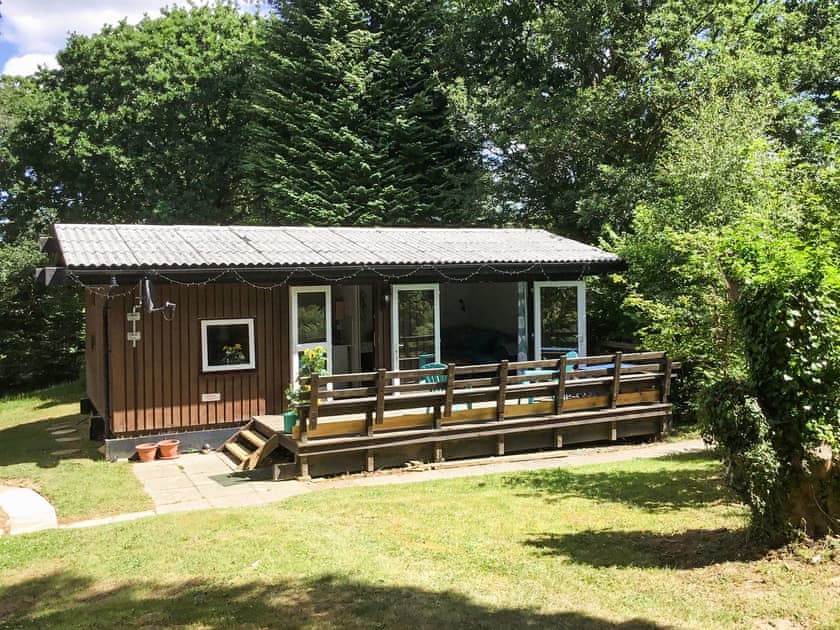 Hayes Cabins Caban Bach (ref UK40706) in Cennarth, near Newcastle