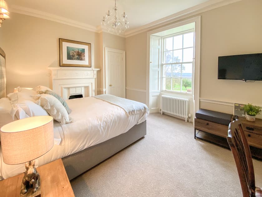 Double bedroom | Lochieheads House, Auchtermuchty, near St Andrews