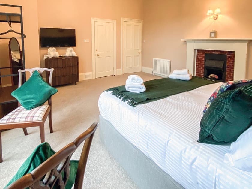 Double bedroom | Lochieheads House, Auchtermuchty, near St Andrews