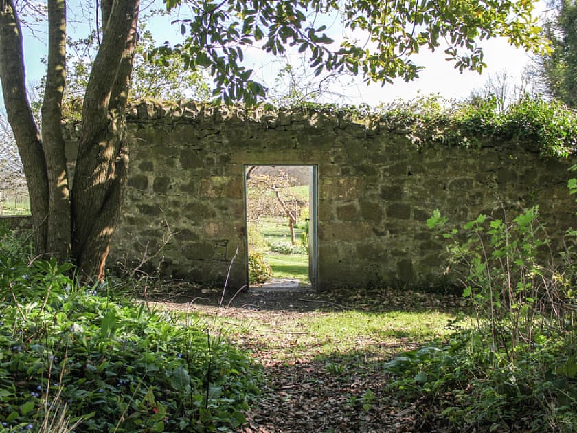 Garden and grounds | Lochieheads House, Auchtermuchty, near St Andrews