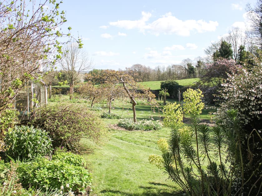 Garden and grounds | Lochieheads House, Auchtermuchty, near St Andrews
