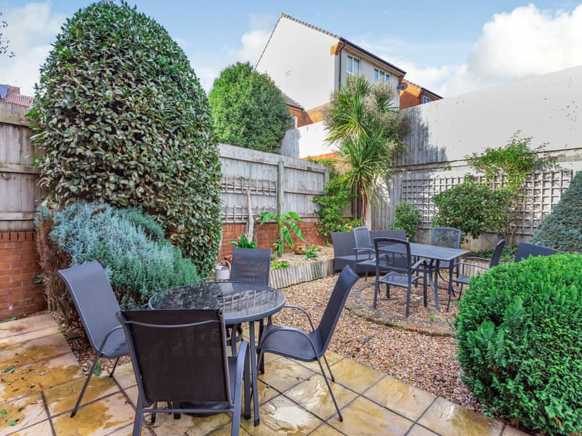 Outdoor area | Chaucer Rise, Exmouth