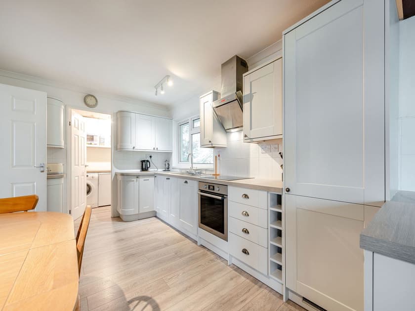 Kitchen | Five Bays View, Aberporth