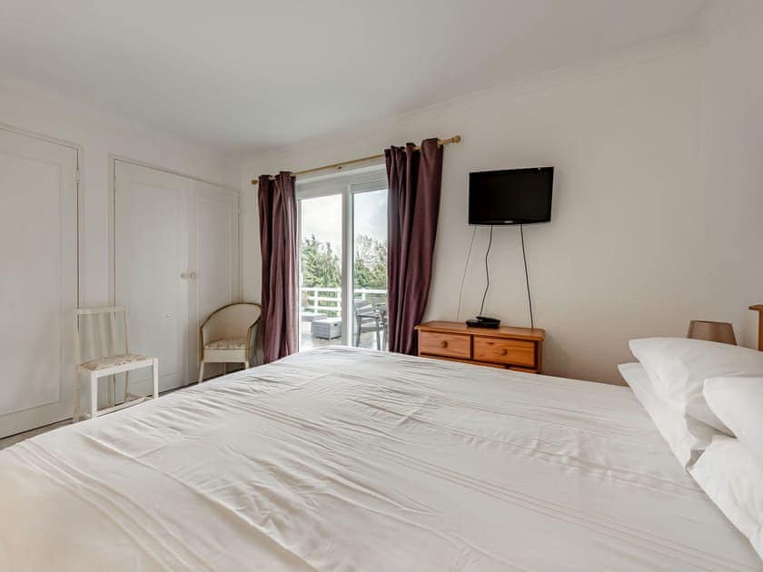 Double bedroom | Five Bays View, Aberporth