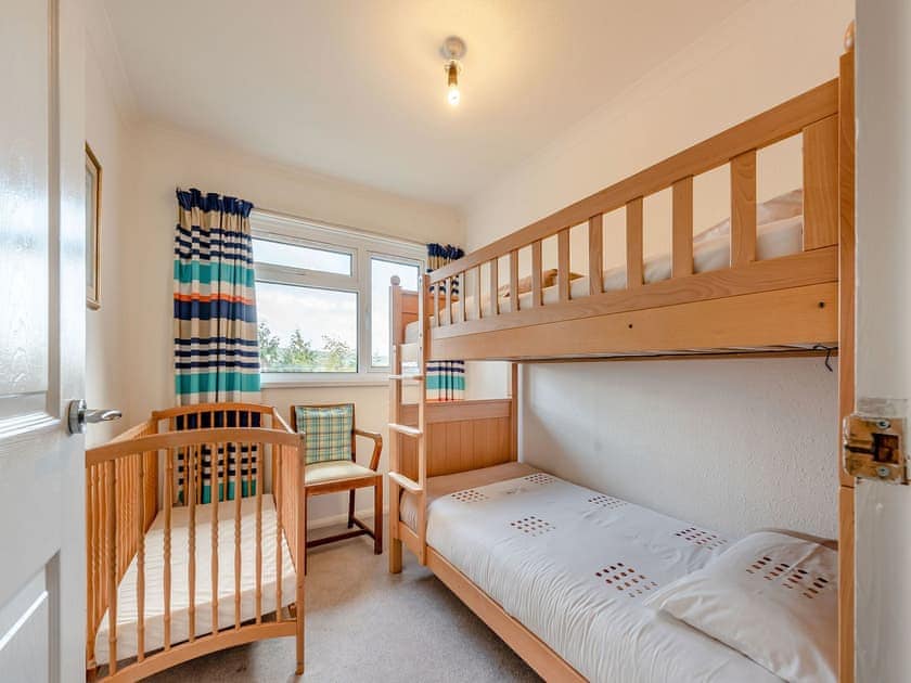 Bunk bedroom | Five Bays View, Aberporth