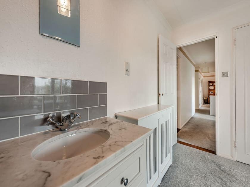 Bathroom | Five Bays View, Aberporth