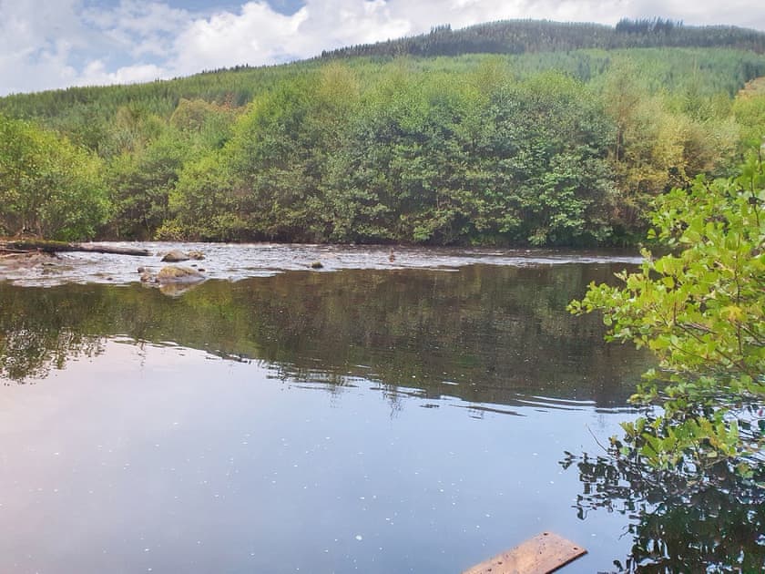 Garden and grounds | River Cottage - Milton, Drumnadrochit, near Inverness
