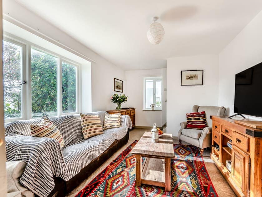 Living room | 4 Cromwells Cottage - The Old Brewery Cottages, Pembroke